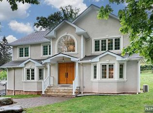 79 Glen Rd, Woodcliff Lake, NJ 07677