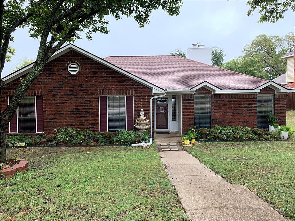 1st image of 604 Desoto Dr