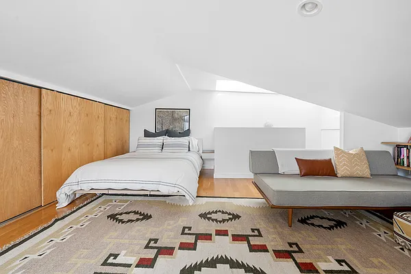 Rented by Corcoran | media 26