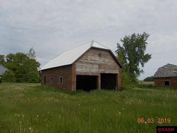 5th image of 22280 371st Ave
