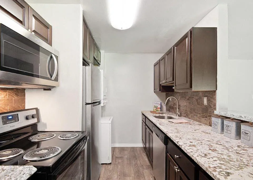 Skylark Pointe Apartment Homes