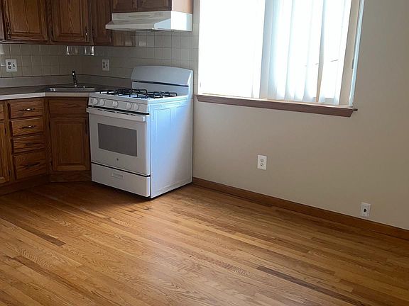 4th image of 1410 South St APT 3B