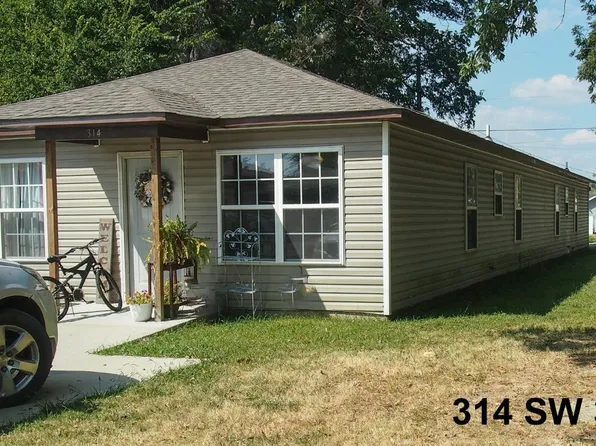 314 SW 3rd St, Walnut Ridge, AR 72476