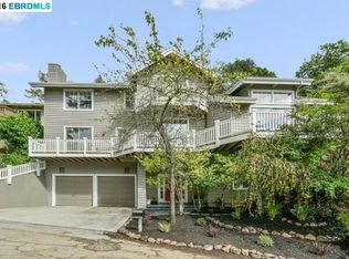 6848 Armour Dr, Oakland, CA