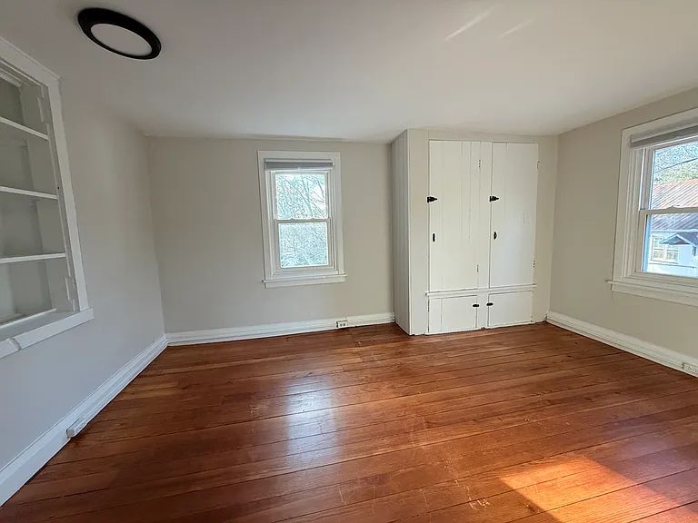 631 Penns Park Rd — Photo 9