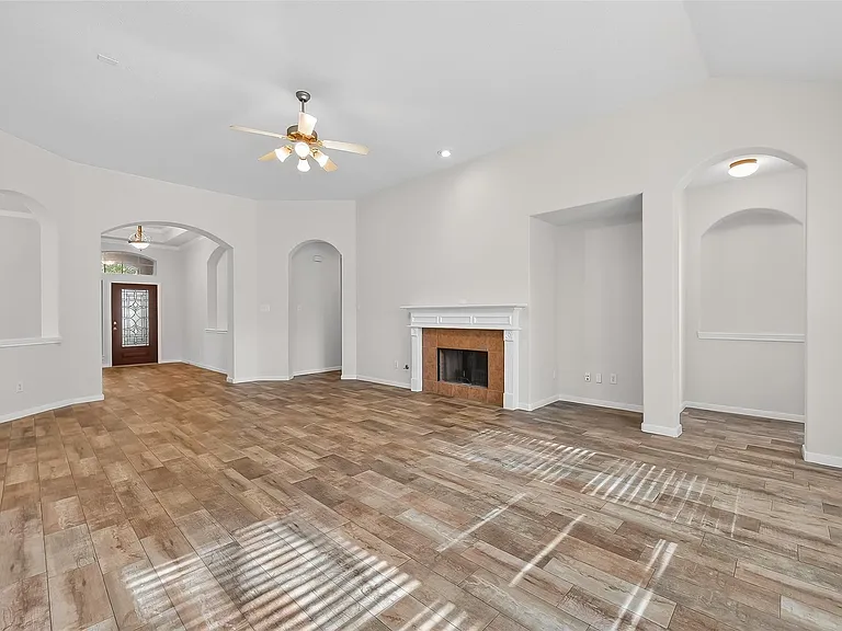 78 S Archwyck Cir — Photo 16