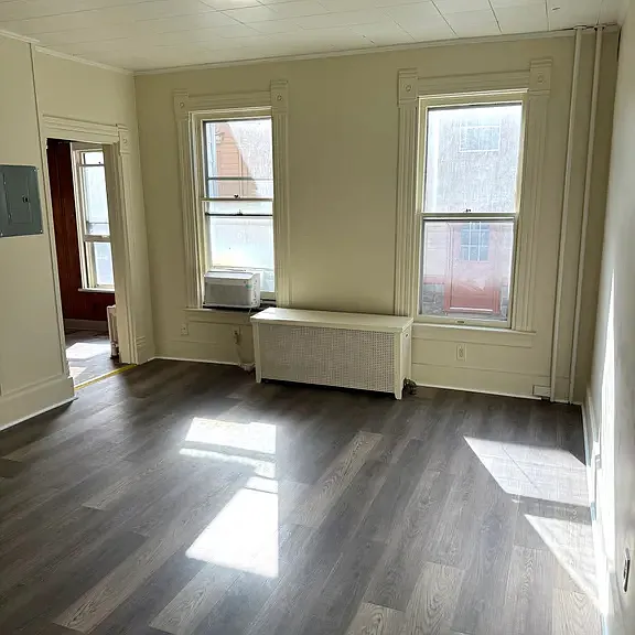 514 N Dubuque St #A-2 — Photo 3