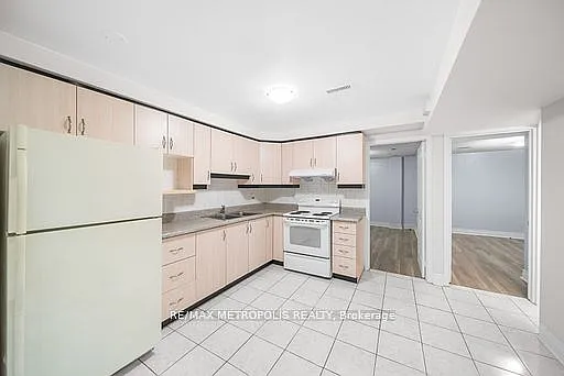60 Cranberry Cres #BASEMENT — Photo 7