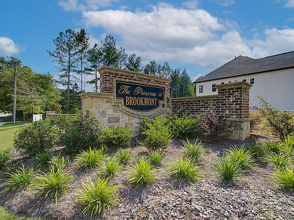 2nd image of 1741 Branthaven Ln