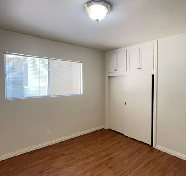 400 Ferrini Rd — Photo 12
