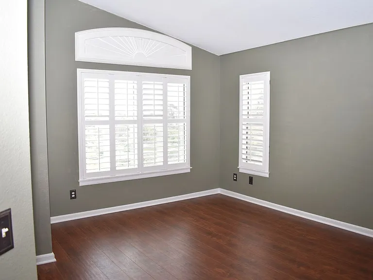 1281 Aguirre Dr — Photo 9