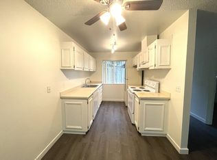 3153 SW Dolph Ct UNIT 12, Portland, OR 97219