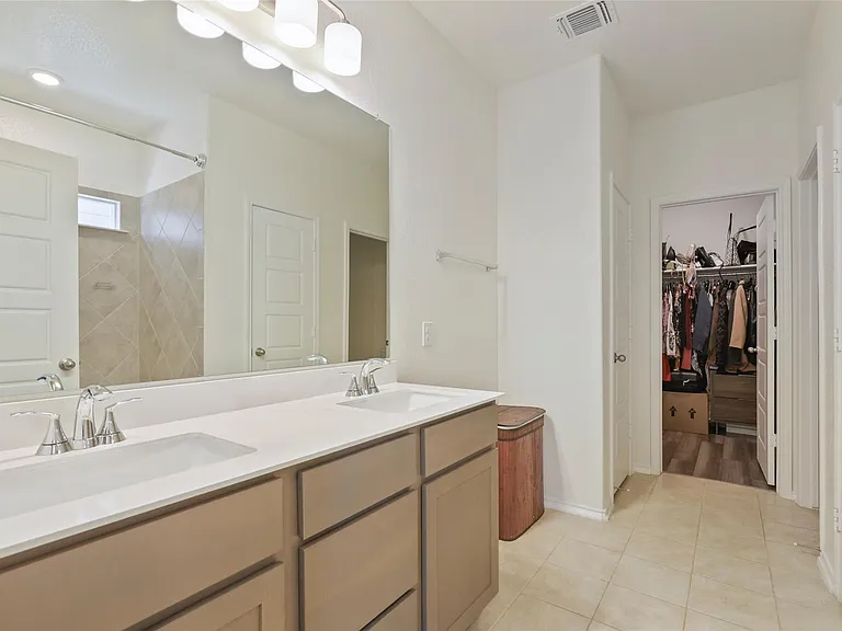 14500 Jackson Browning Ln — Photo 13
