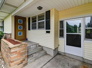 1813 Sheridan Dr, Madison, WI 53704