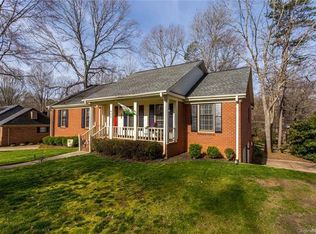 403 Neill Ridge Rd, Matthews, NC 28105