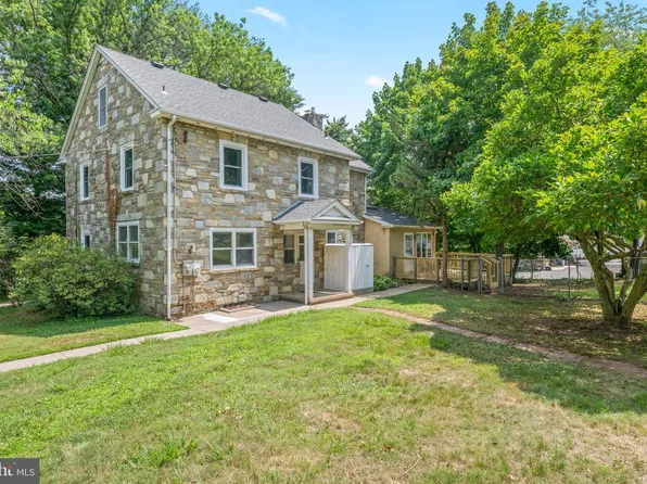 750 E Street Rd, Warminster, PA 18974