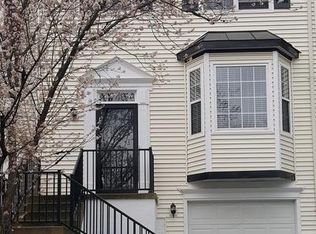 205 Crossing Rd, Fredericksburg, VA 22406