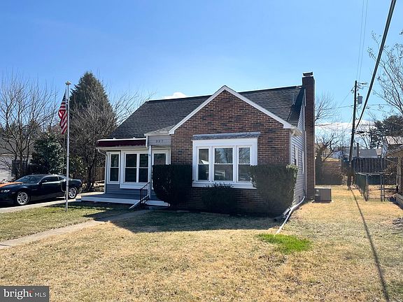 3rd image of 307 Norman Rd