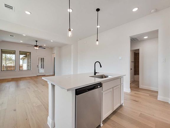 07_1408 Bramante St, Celina