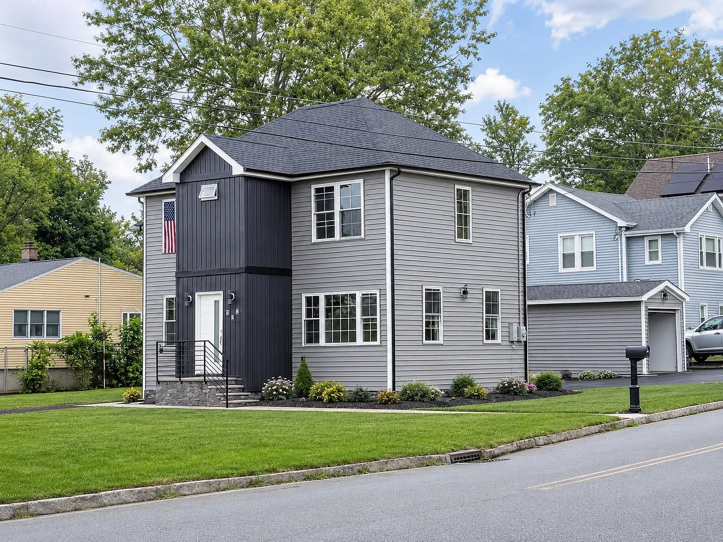 3 bed, $4,200 — Photo 1