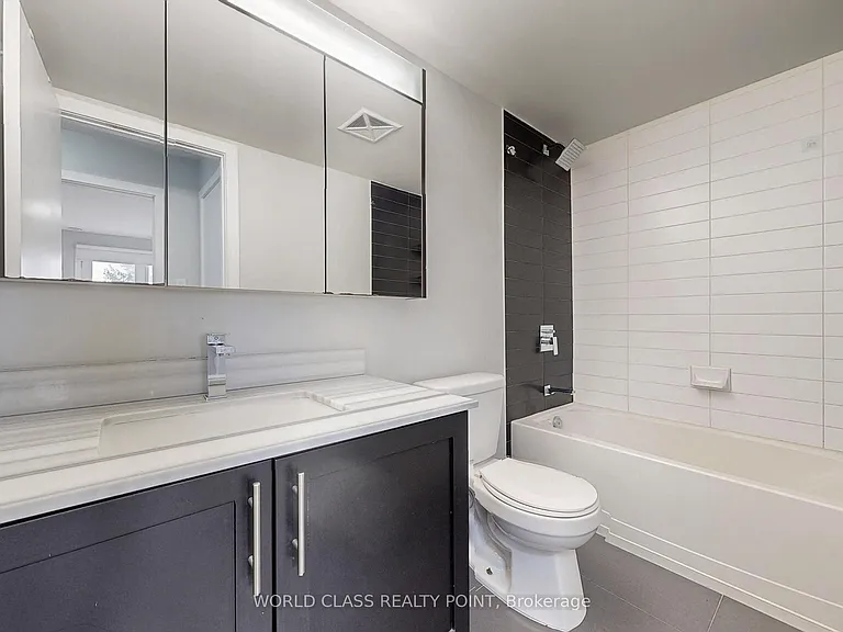 4070 Parkside Village Dr #7 — Photo 17