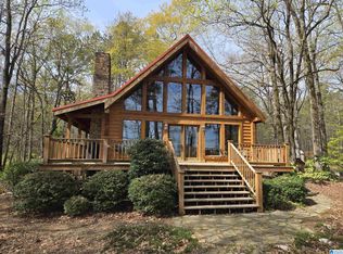 545 Wood River Ln, Talladega, AL 35160