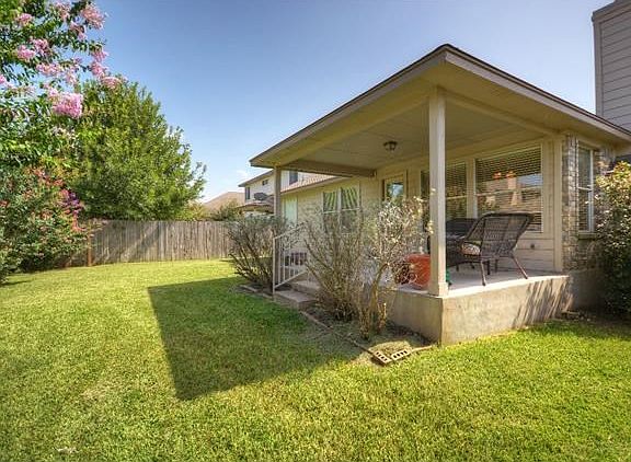 2nd image of 10517 Fosseway Dr