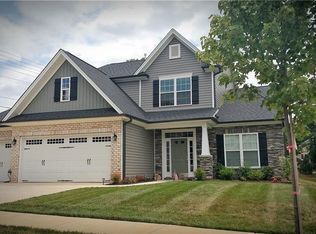 6206 Hampton Chase Dr, Clemmons, NC 27012