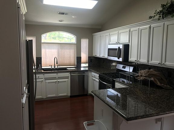 3rd image of 2126 E Utah Ave