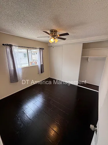 4221 Van Dyke Ave #7 Photo 1