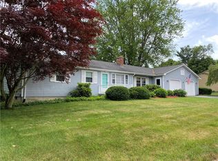 46 Woodhaven Rd, North Kingstown, RI 02852