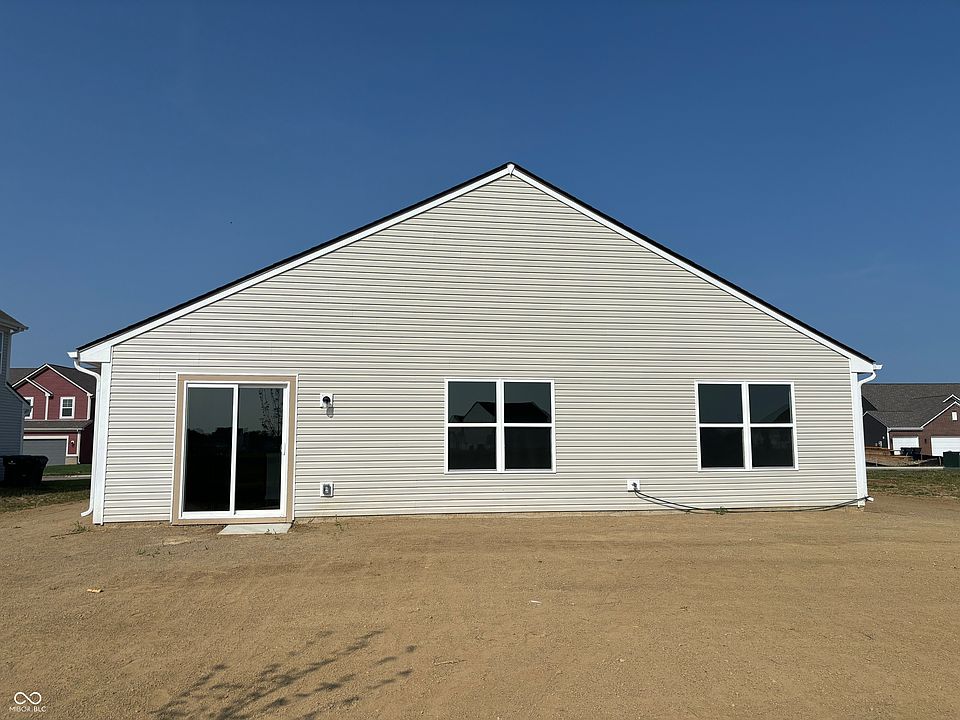 2nd image of 8092 Bearberry Ln