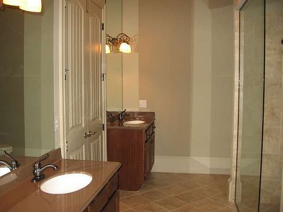 2nd image of 407 Falling Water Ave