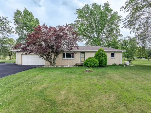 452 W 100 S, Valparaiso, IN 46385