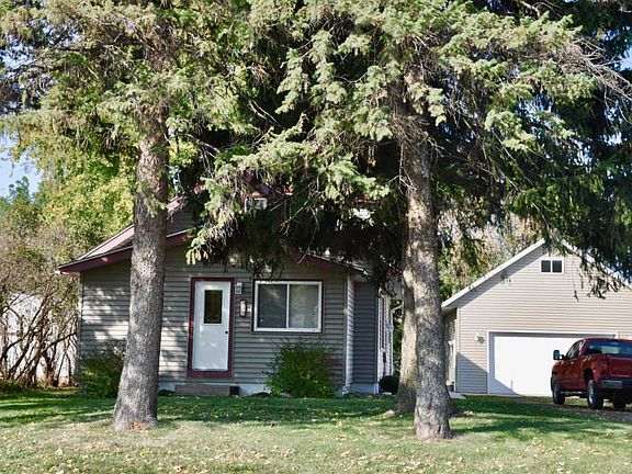 2nd image of 812 1st Ave SE