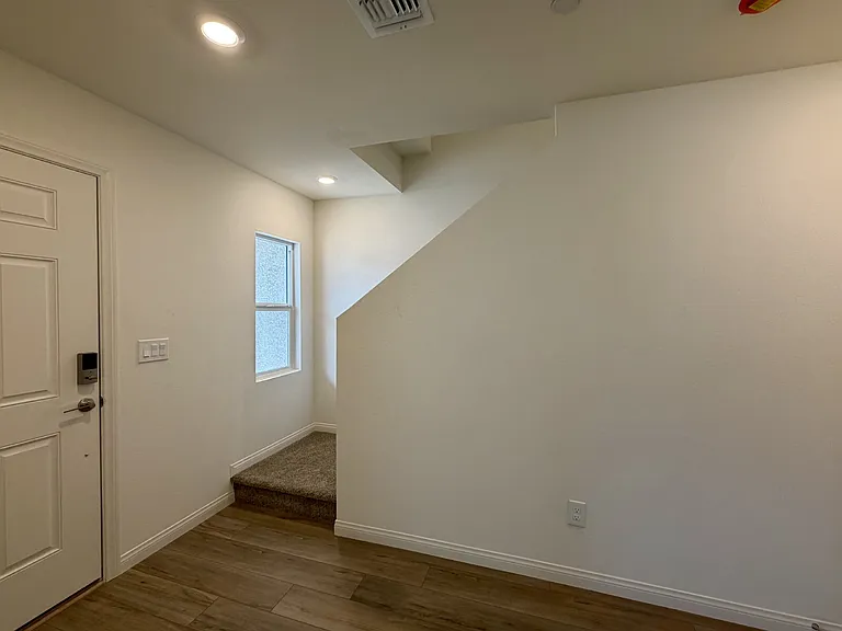 5824 Wisteria Walk St — Photo 10
