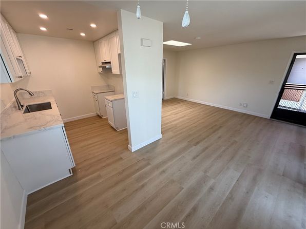 242 W Canada APT C