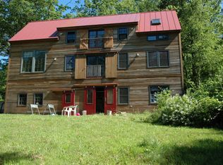 8 Barter Creek Rd, Kittery Point, ME 03905