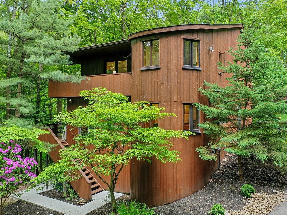 1st image of 420 Fern Hollow Ln