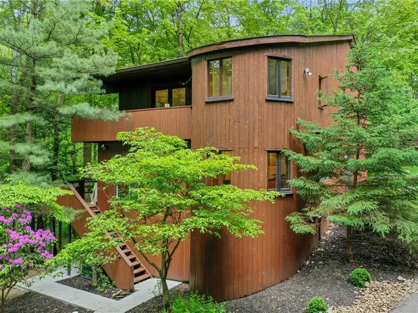 420 Fern Hollow Ln, Wexford, PA 15090