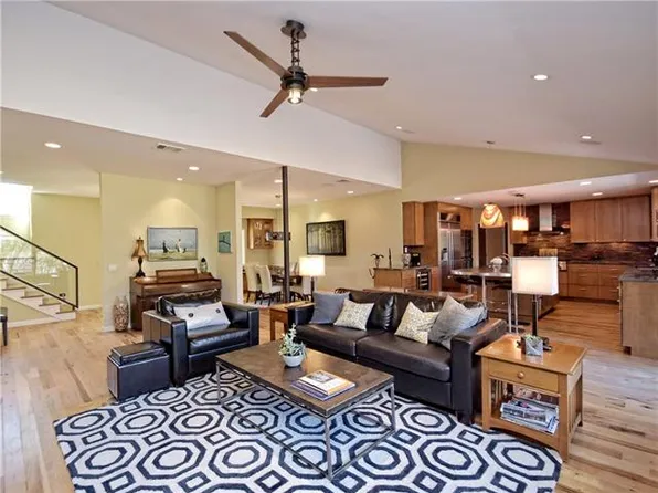 3925 Balcones Dr, Austin, TX 78731
