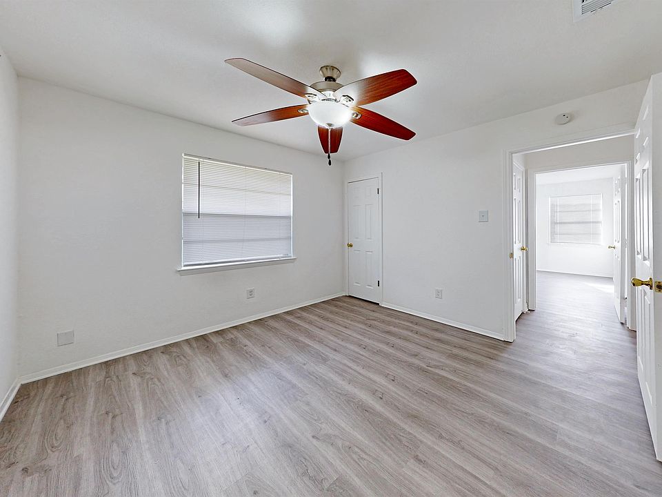 1st image of 3142 Lampasas Ave #1A-728811