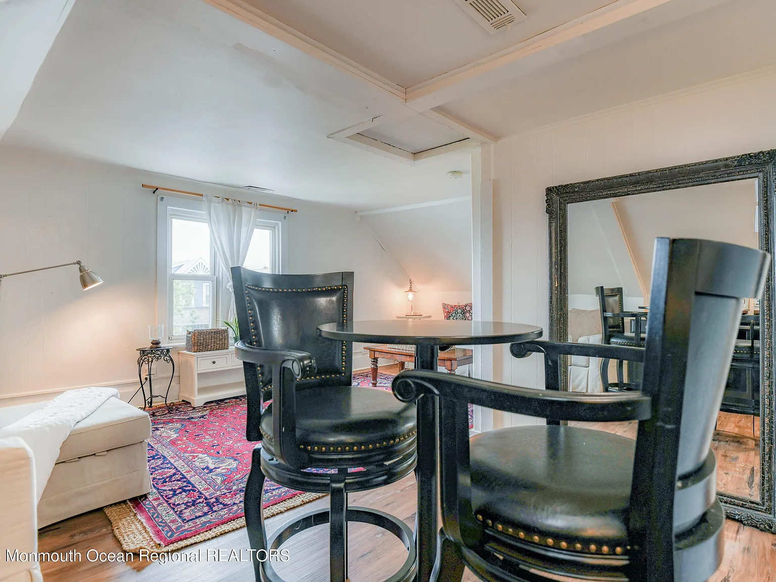 2 bed, $1,950 — Photo 4