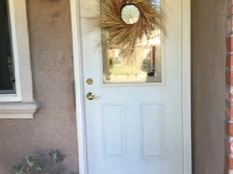9001 Feather River Way — Photo 2