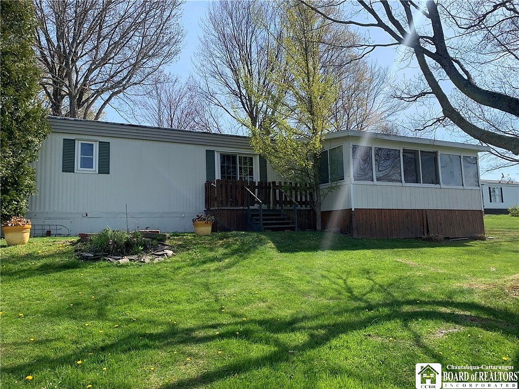 141 Greenhurst Village Dr, Jamestown, NY 14701 Zillow