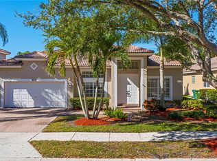 4297 Diamond Ter, Fort Lauderdale, FL 33331