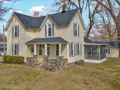 205 S Lake Pleasant Rd, Attica, MI, 48412