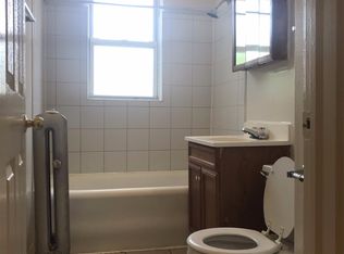 7108 S Rhodes Ave APT 207, Chicago, IL 60619