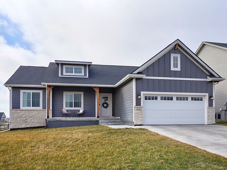 1st image of 2690 Avalon Dr
