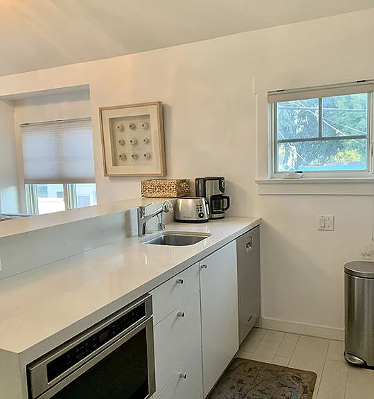 44 Sunset Ave — Photo 14